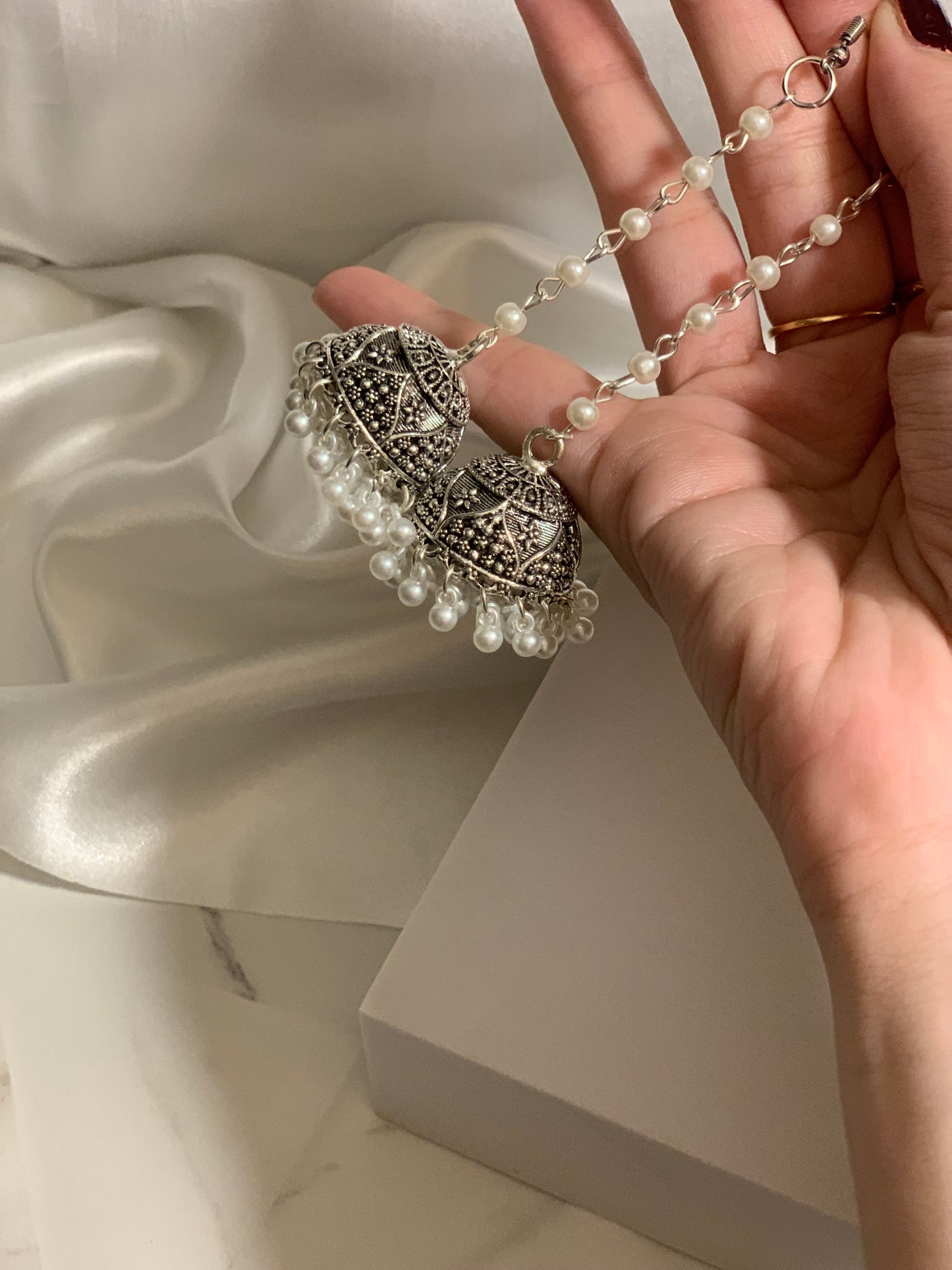 Shehnoor moti lari Jhumki - Silver