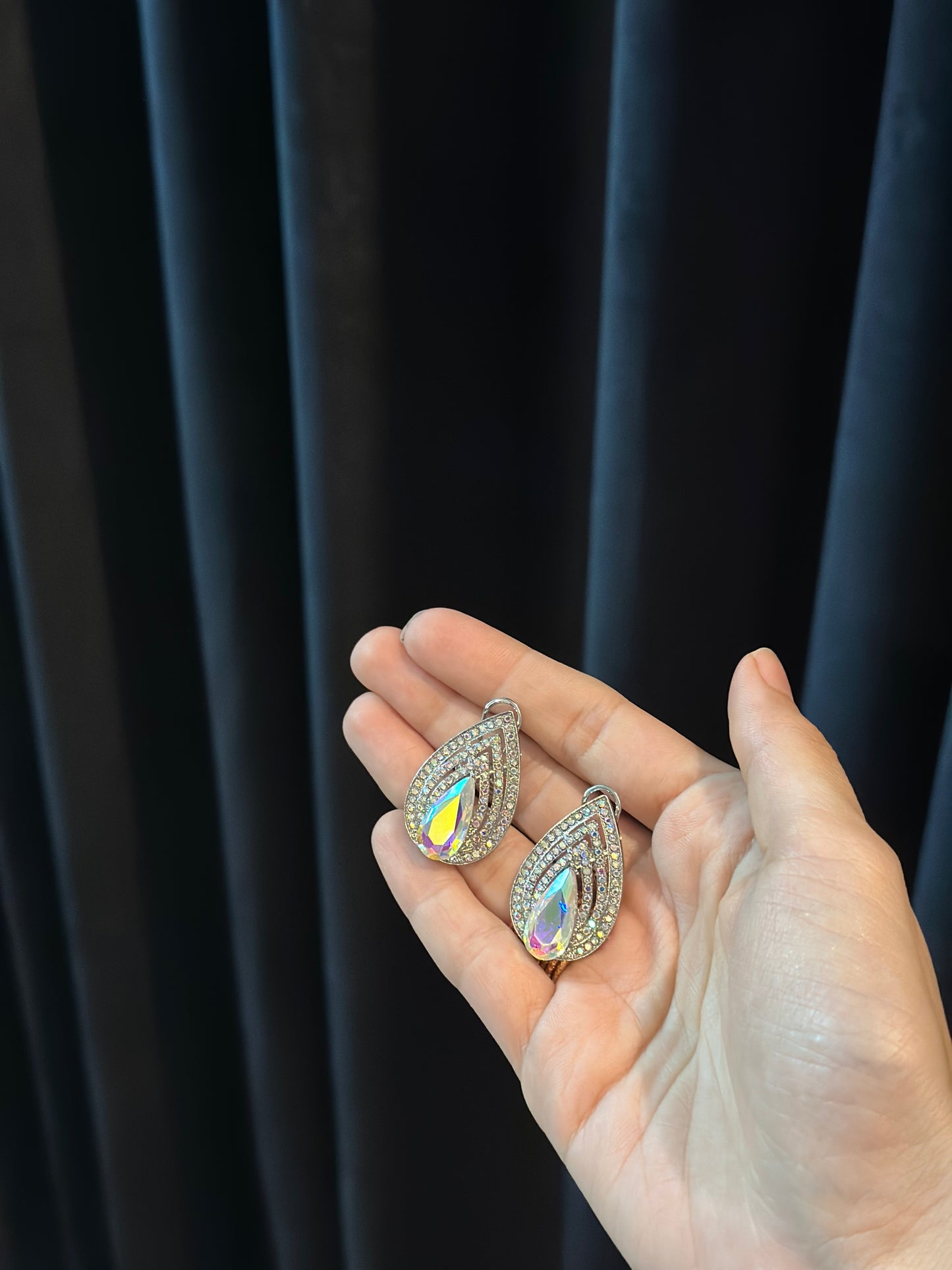 Droplet holographic silver- eid collection