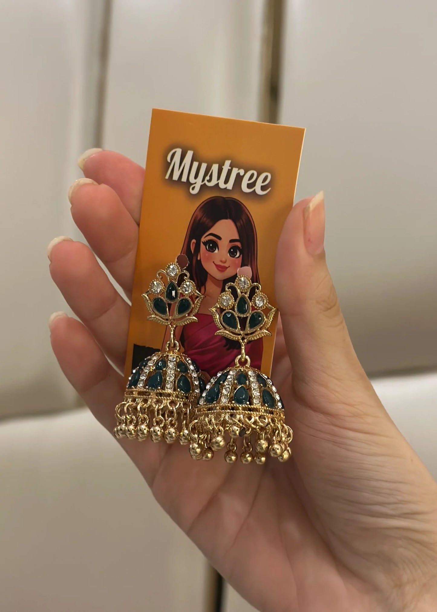 Aneela jhumki 2.0 Green