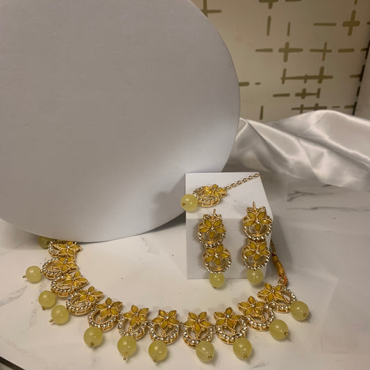 Nourah Set - Yellow and gold