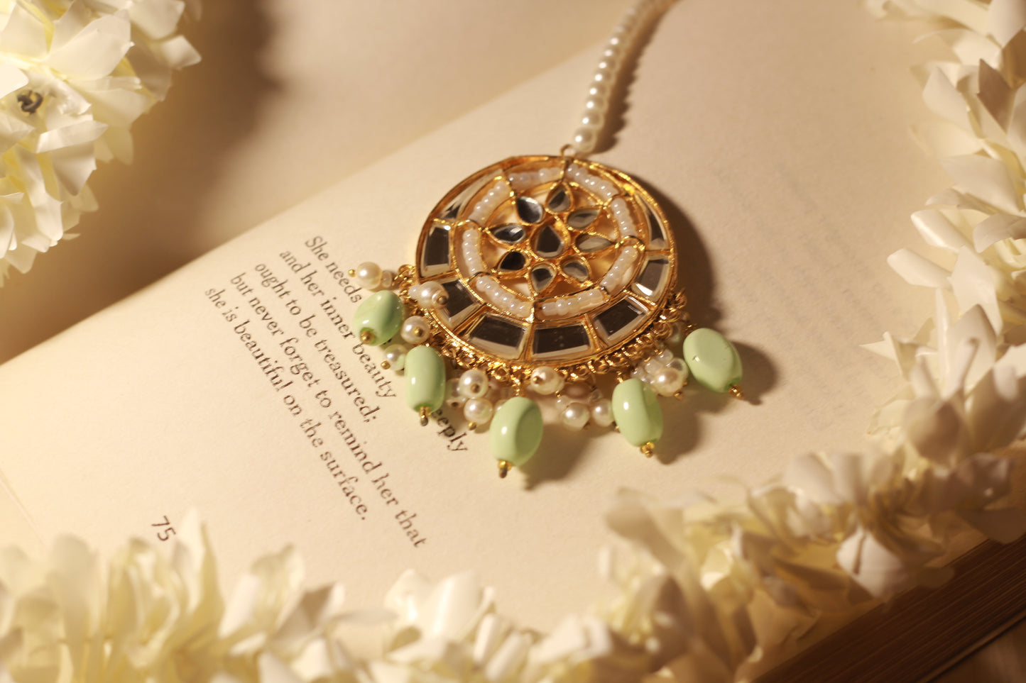 BN-15 Chand Bindi - Light Green