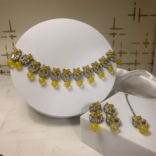 Nourah Set - Yellow and Silver
