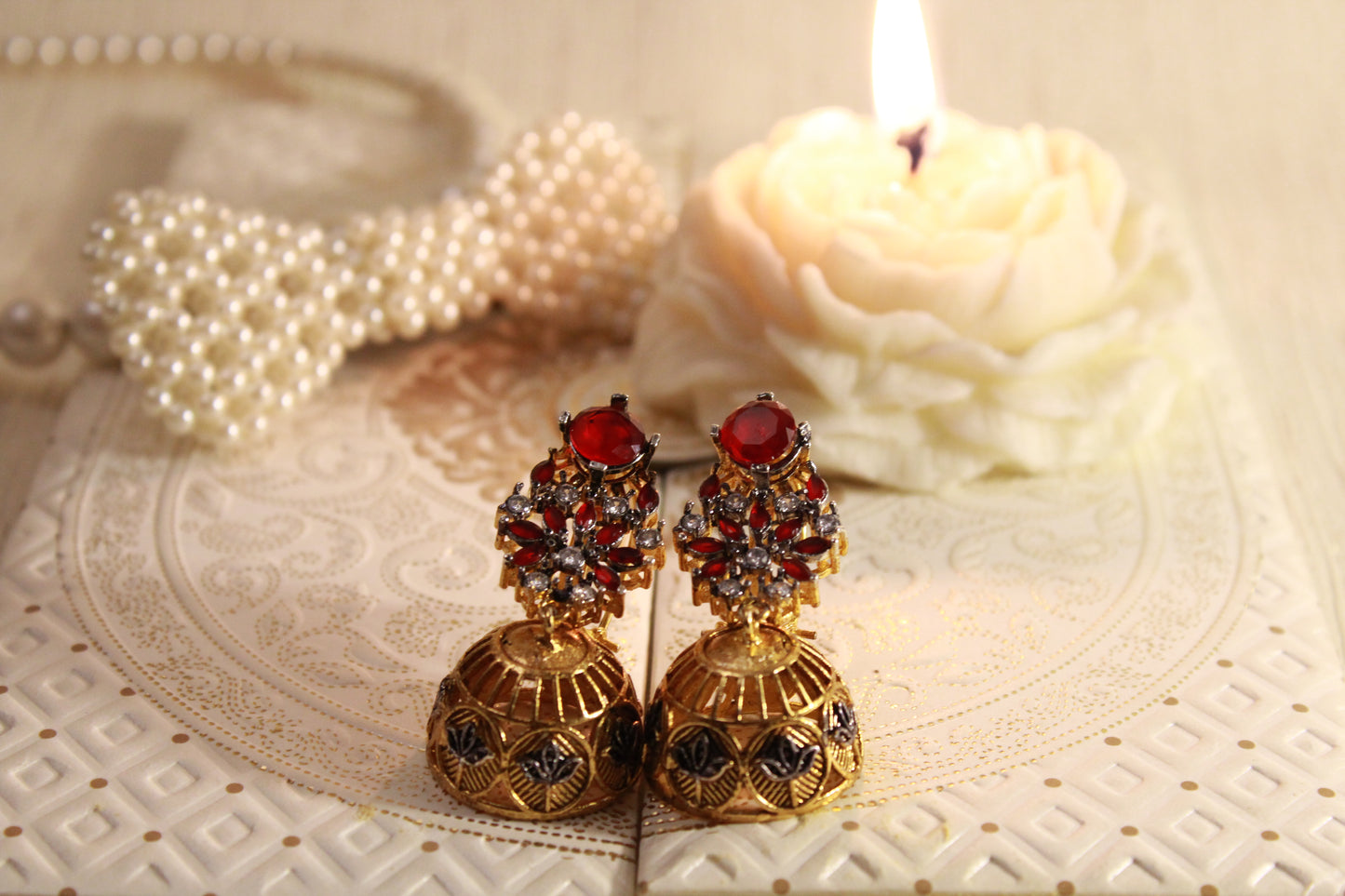 EFS-05 Kamdaani Jhumkay - Red