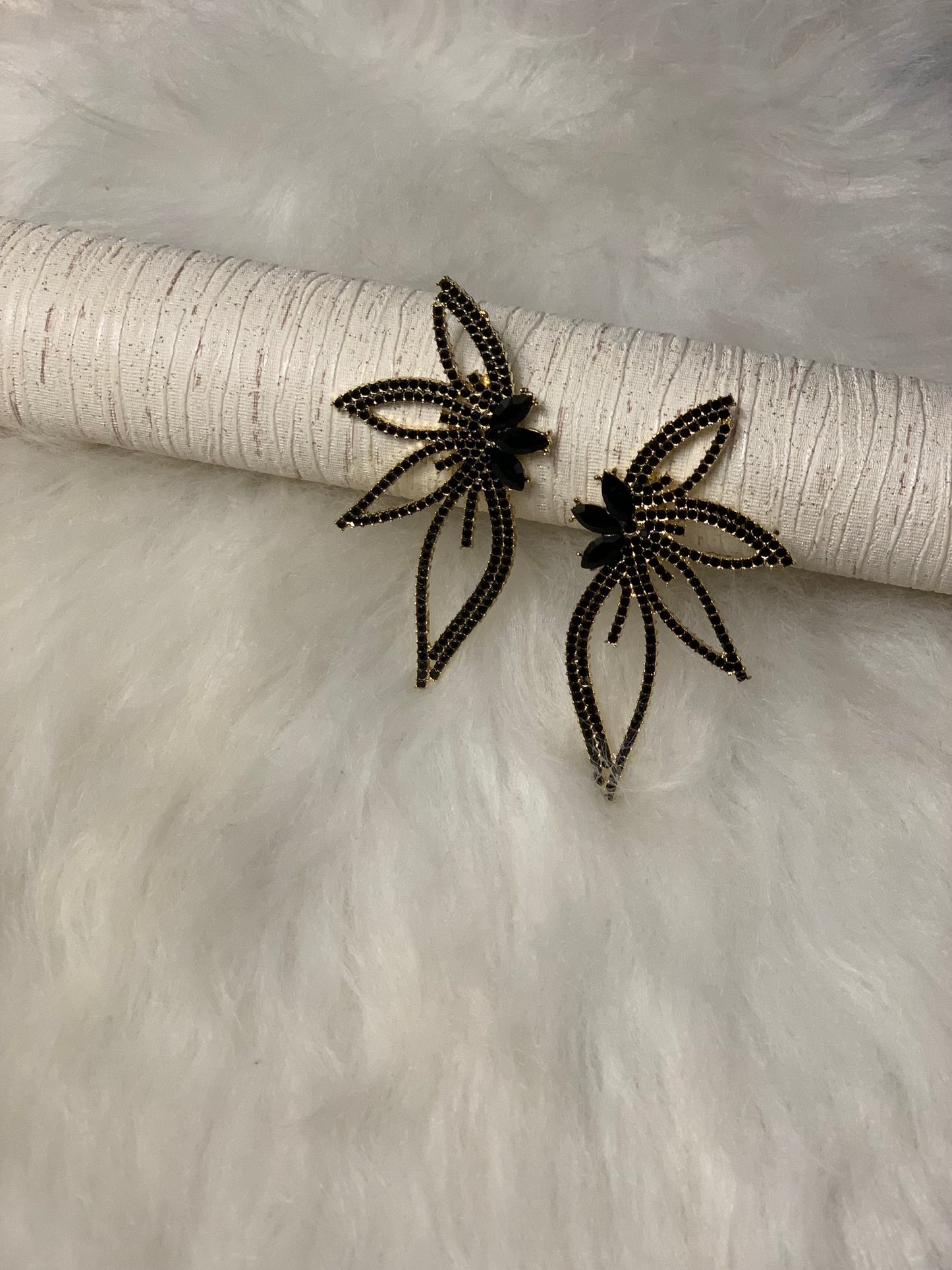 ES- 10 Firefly - Black