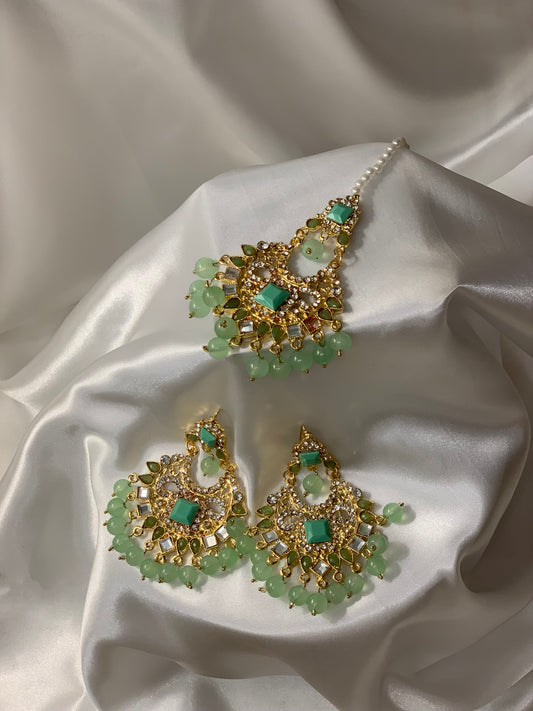 Earring and bindiya set - sea green