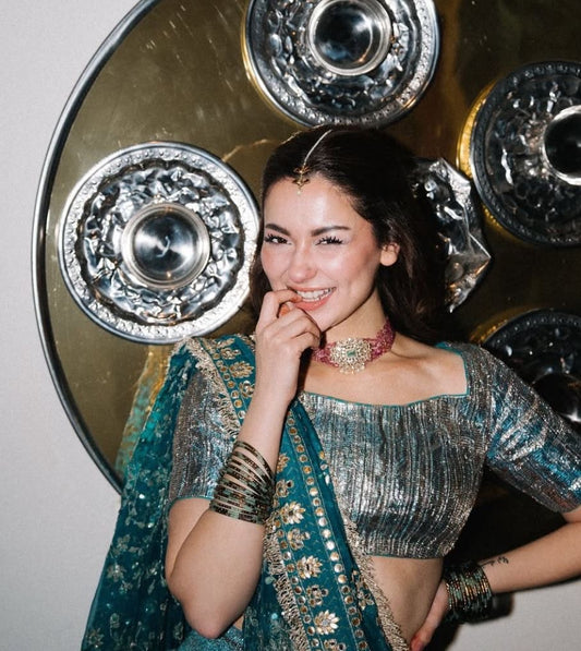 Neha Bangles (feroze and copper)