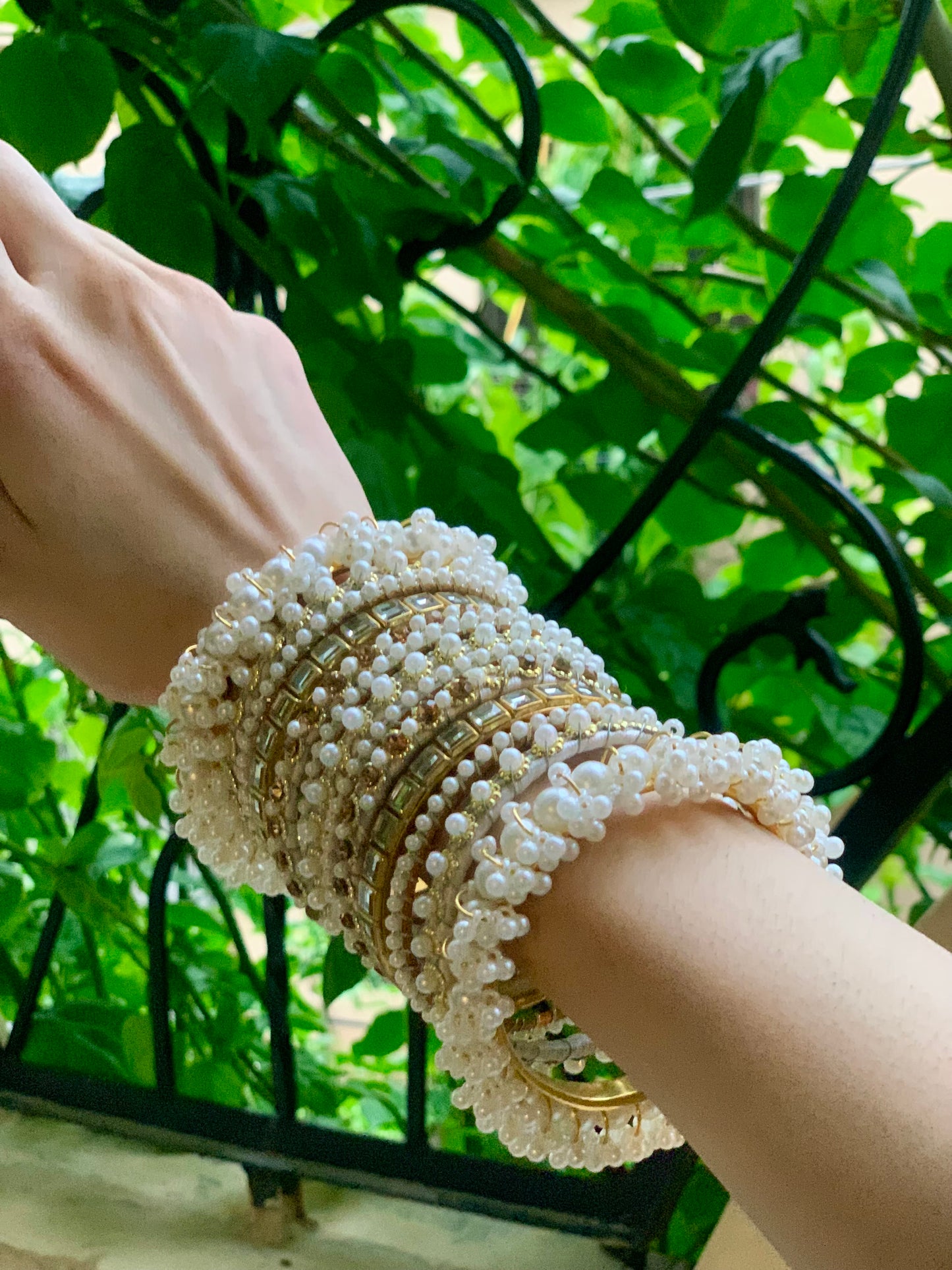 Moti Rani bangle set white