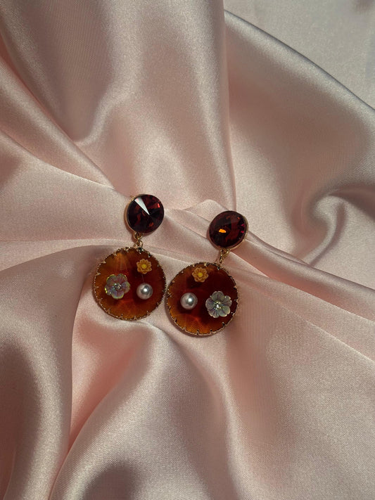 Enamel double round Earrings - brown