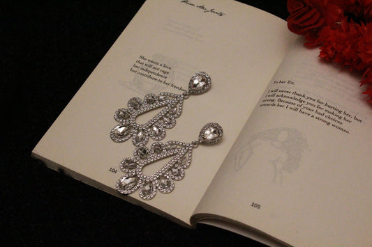 ES- 10 Sparkling Floral Droplets - Silver