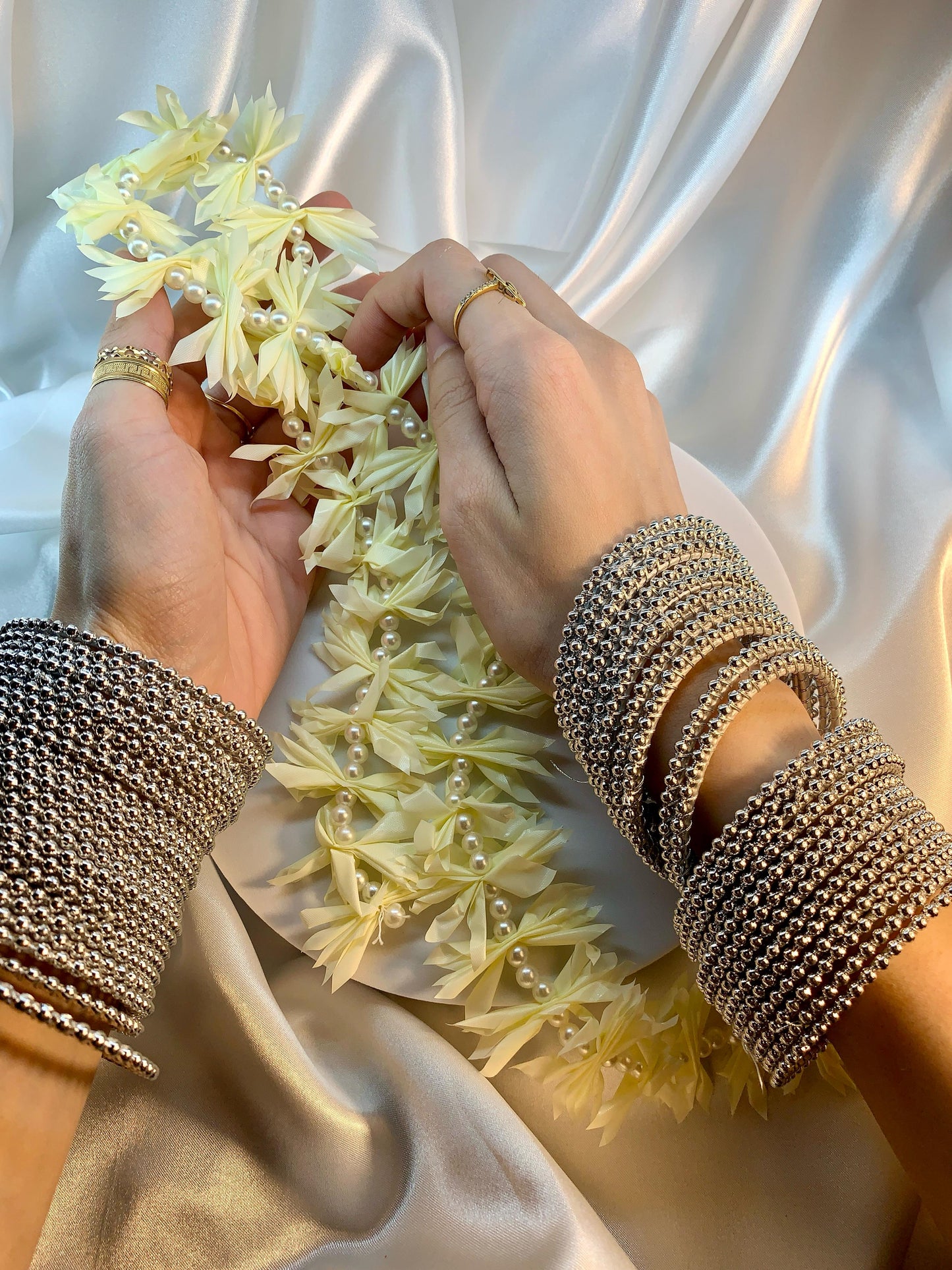 Silver Pearl Full Hands Look