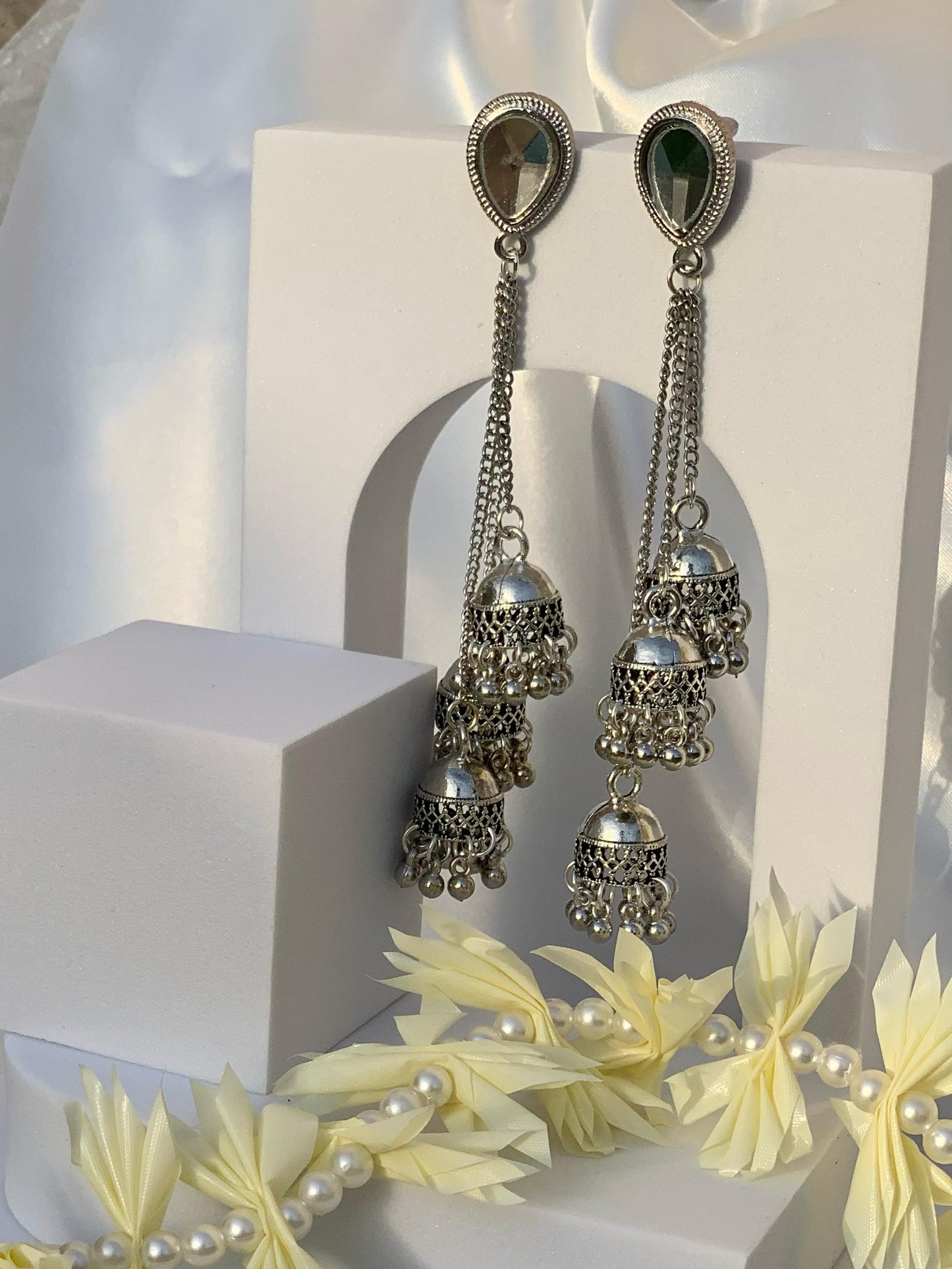 EFS-1 Sheesha Jhumka (Silver)