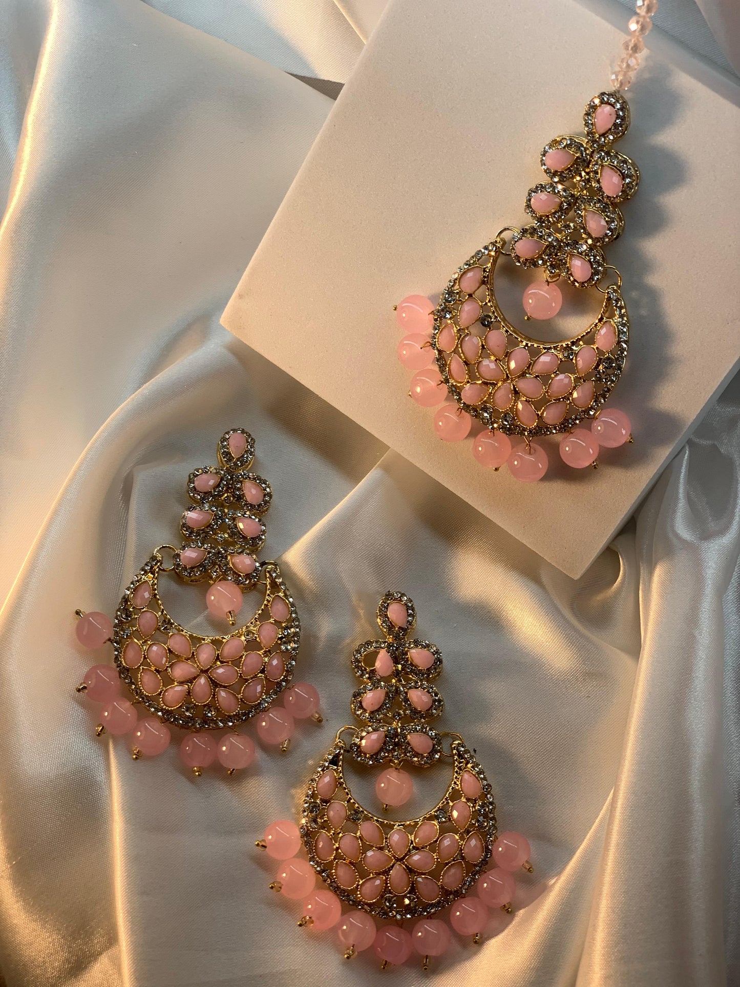 Zahra bindiya and jhumka set - Pink