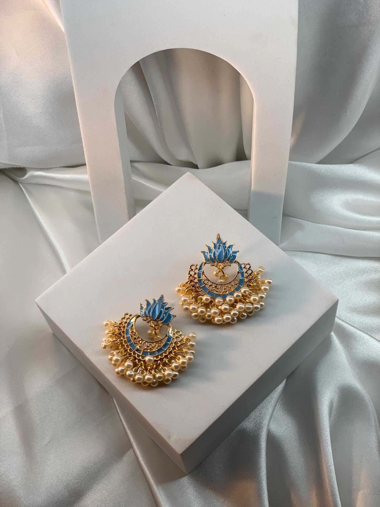 Kanwal moti -sky Blue