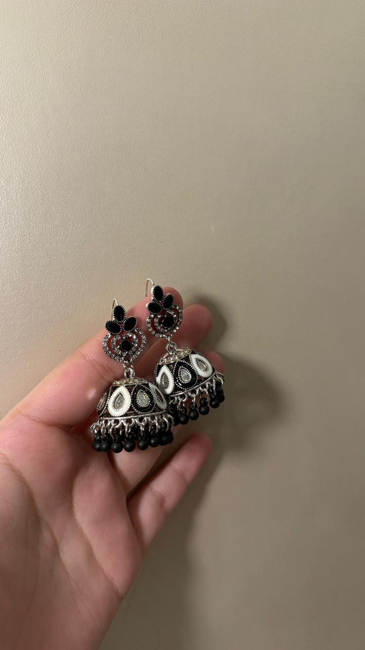 Teen booti paisley bedazzled - Black white