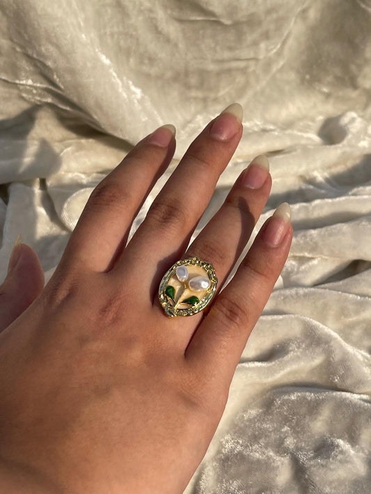 Enamel pearl ring (bead-beige)