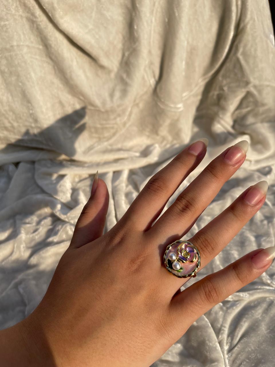 Enamel pearl ring (circle-pink)