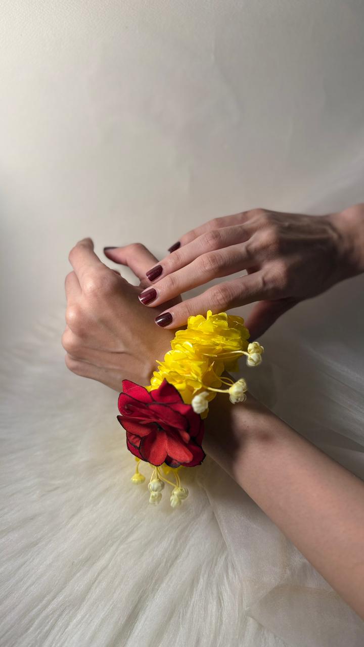 Gajra - Red Rose and Yellow- pair