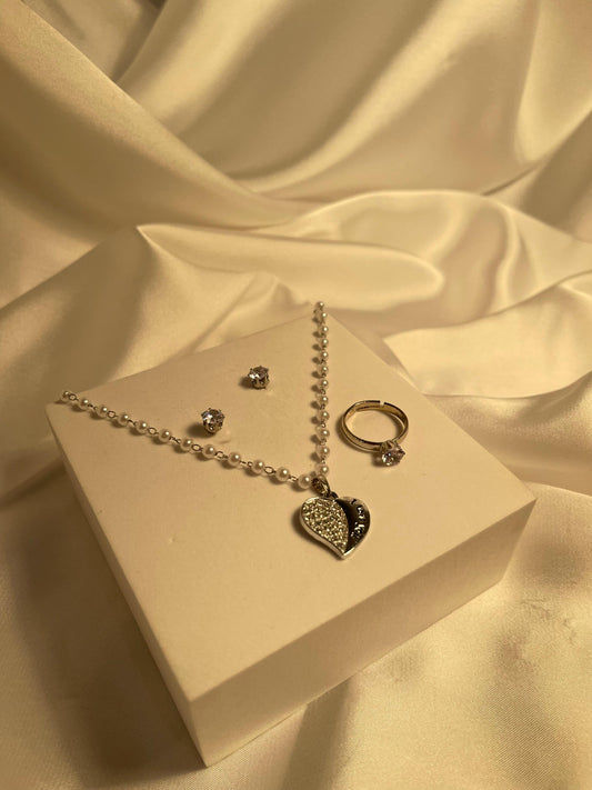 0010-Elegant Pendant Set