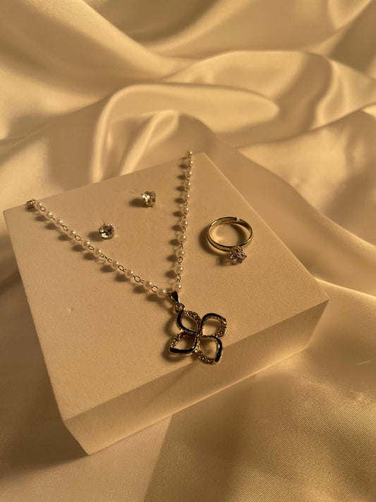 001-Everyday Grace Pendant Set