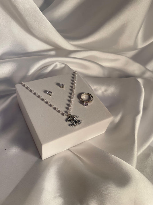 004-Everyday Grace Pendant Set