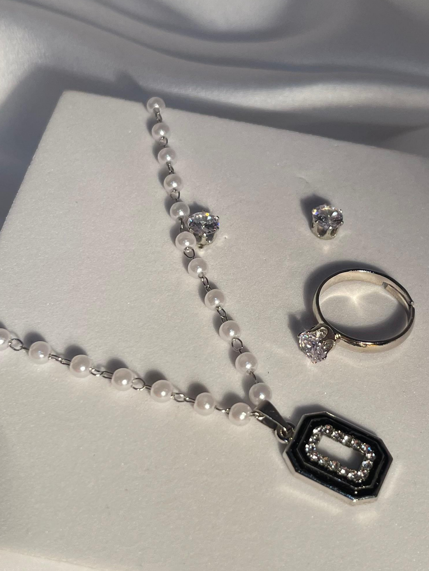 0011-Everyday Grace Pendant Set