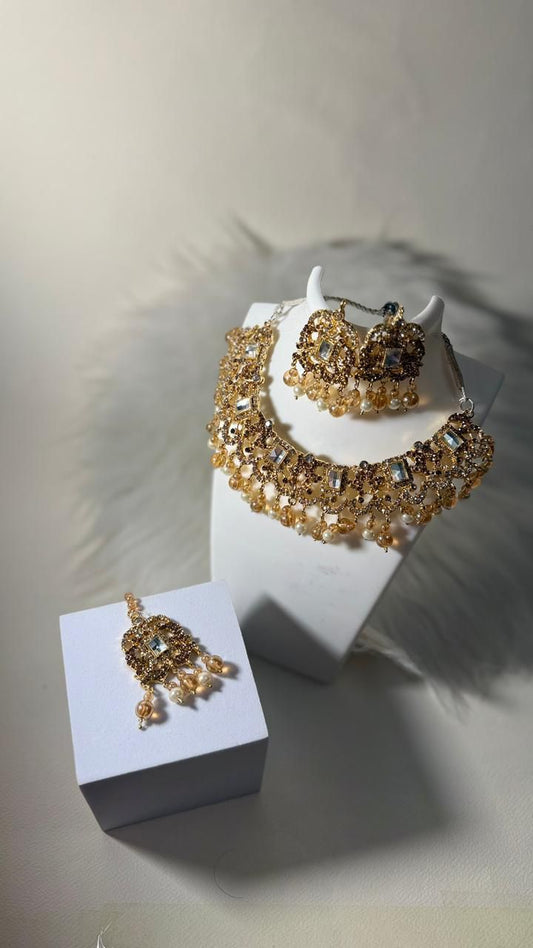 mahenur set - Gold