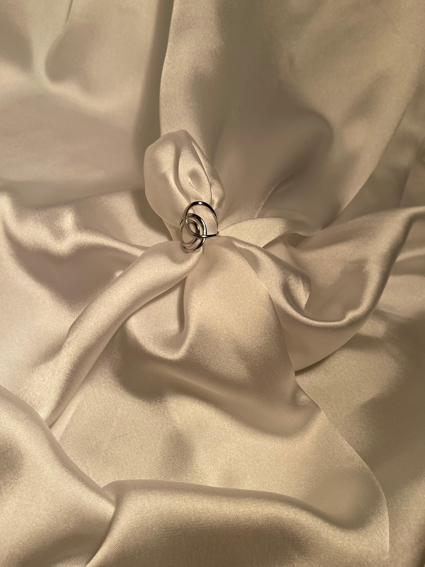 Silver Ring (circular)