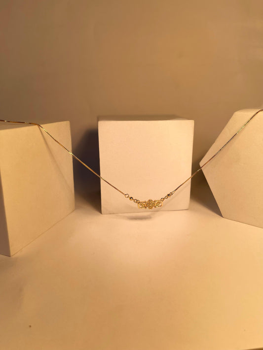 Gold Chain Locket (4 petal)