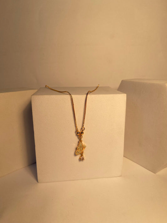 Gold Chain Locket (Clear drop)