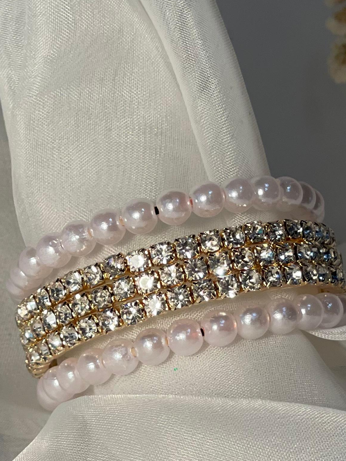 kids bangle/bracelet pearl and beads Gold (baharbano collection)