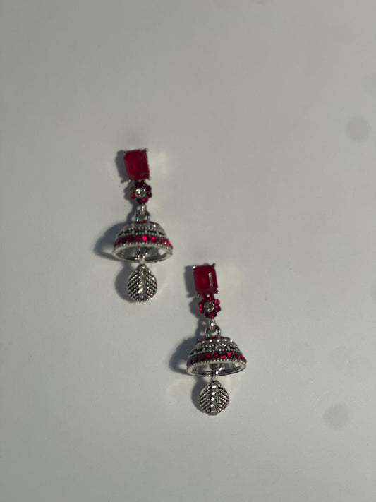 Aik patla latkan with maroon stone - (Baharbano)