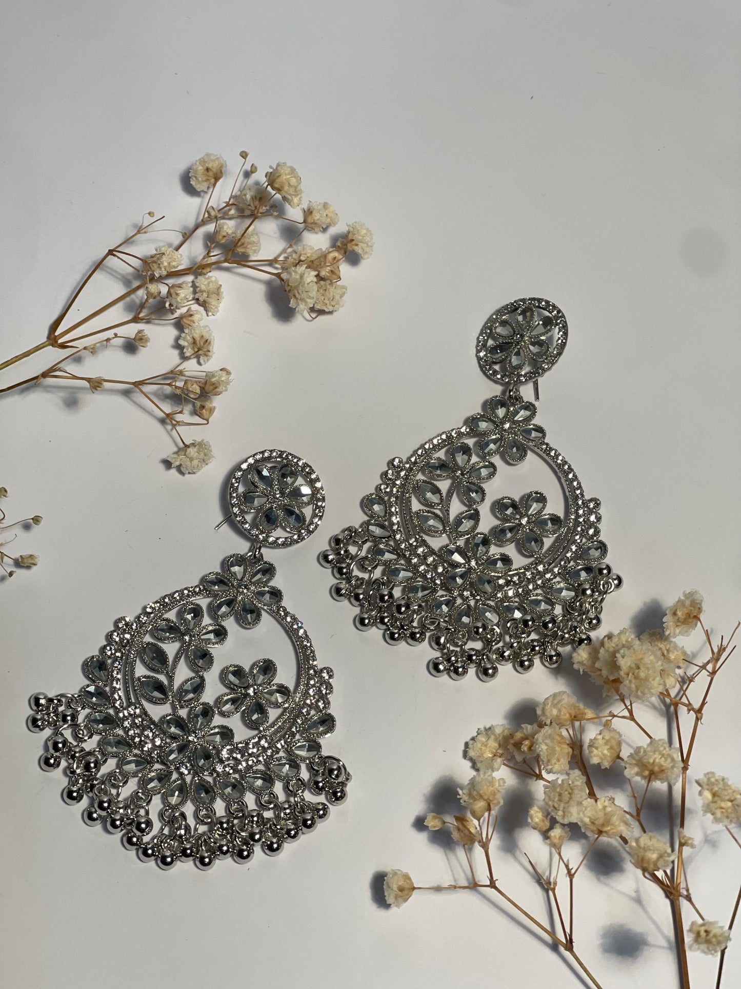 Phool Earring Silver(Mahbano)