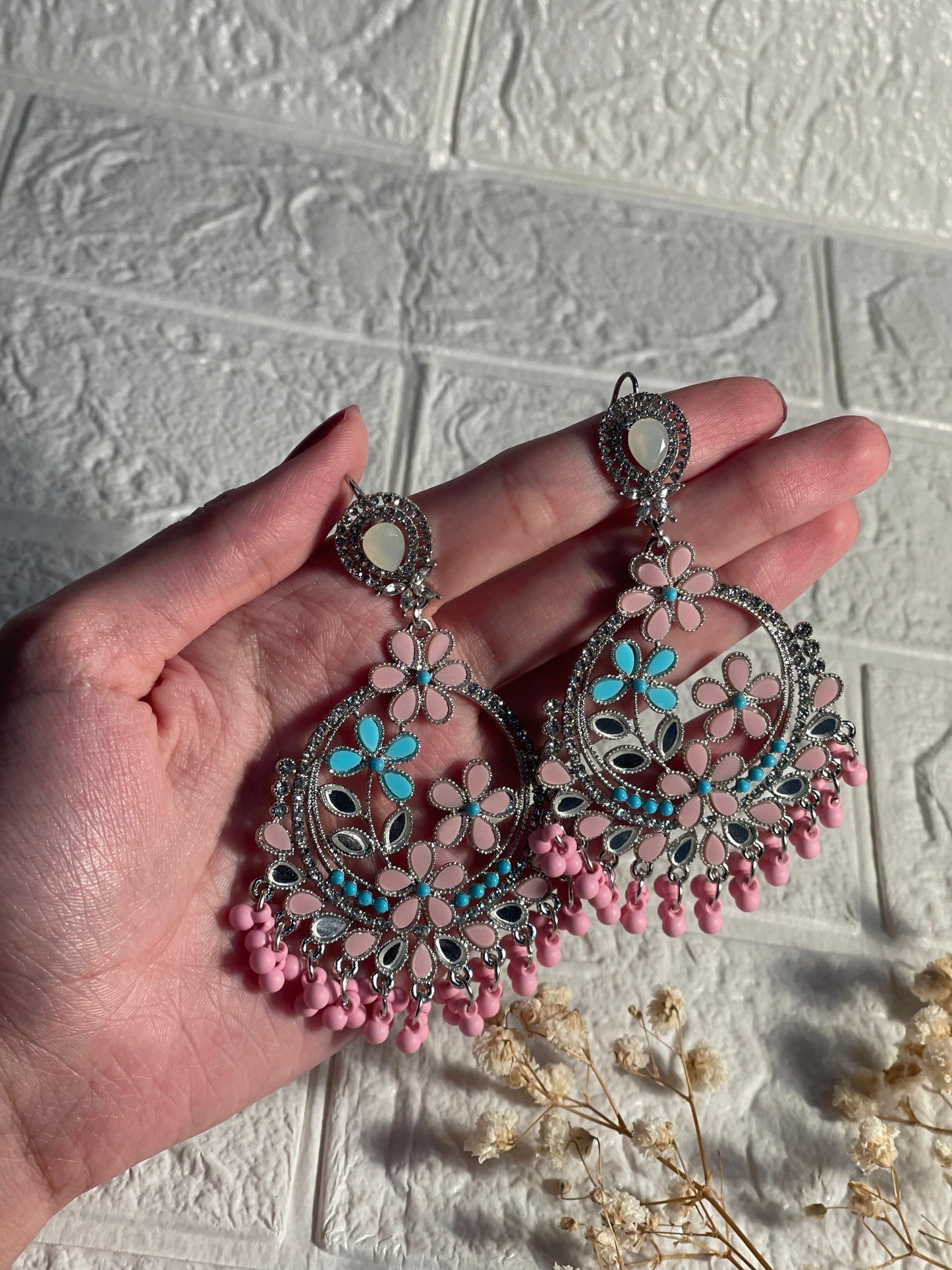 Phool Earring pink and blue (Mahbano)