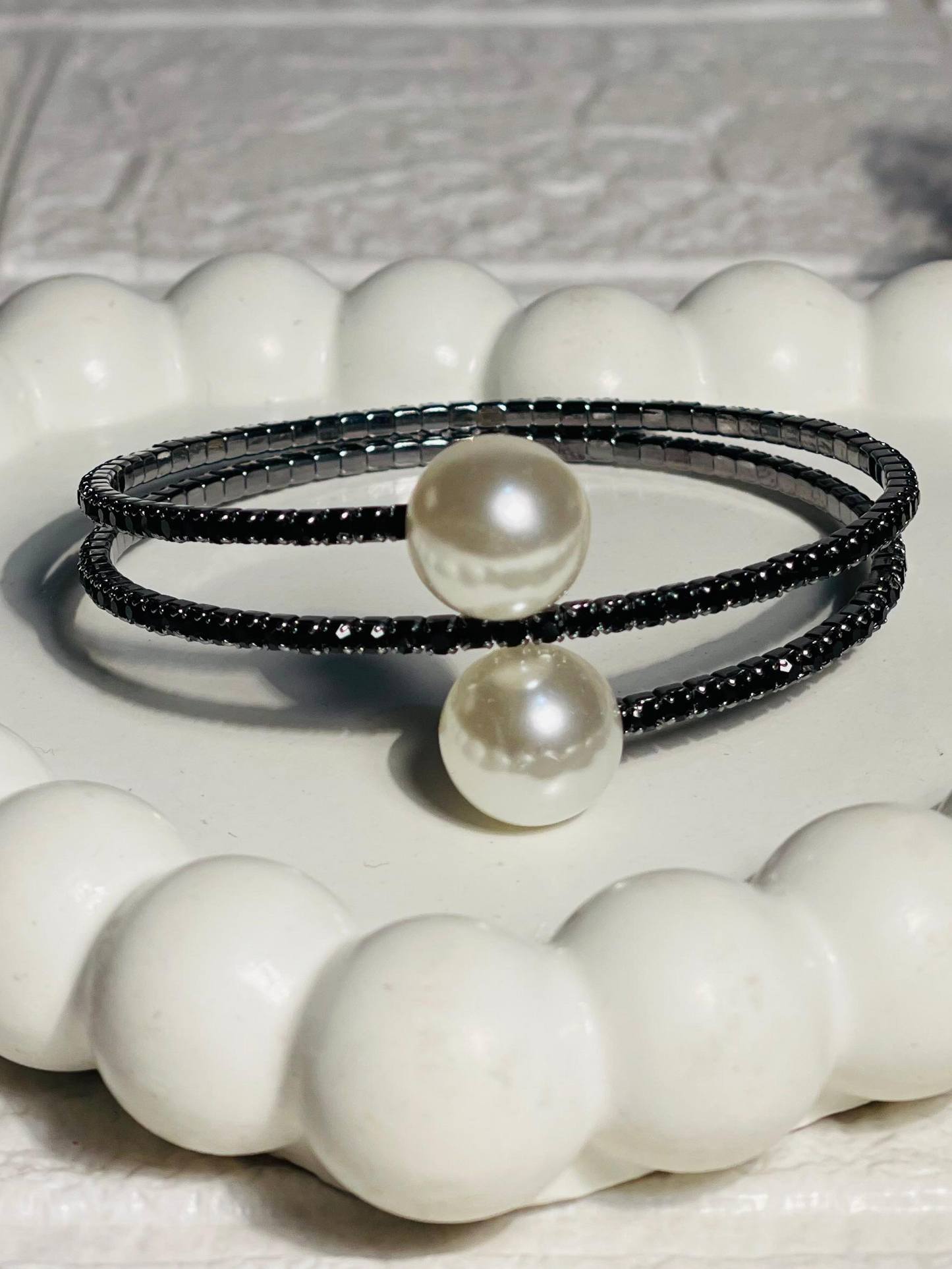Pearl bracelet kids black(Mahnoorbano)