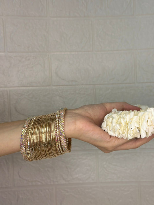 Shimmering Gold & Stone bangle Set