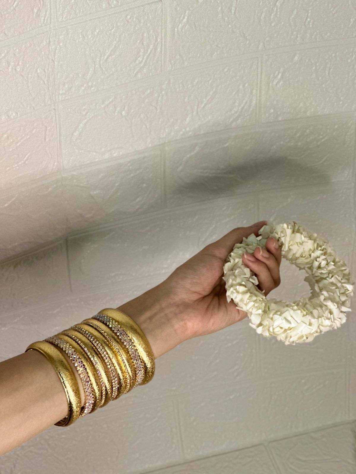 Chamkeela bangle set with gold karray