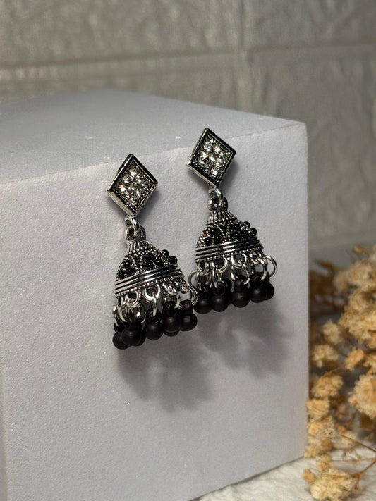 Chakoor Jhumkay (Black)