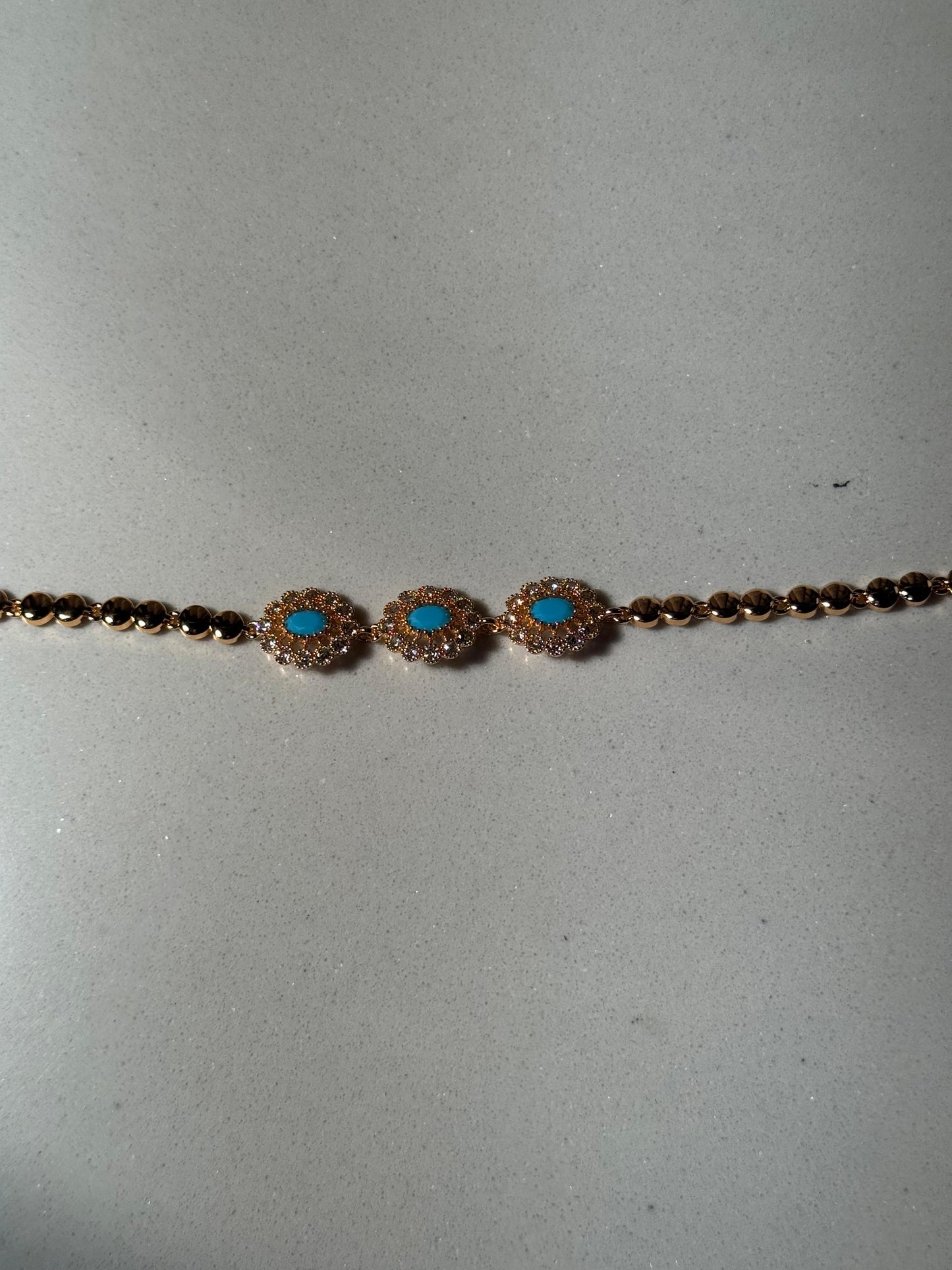 Trio floral bracelet gold and blue