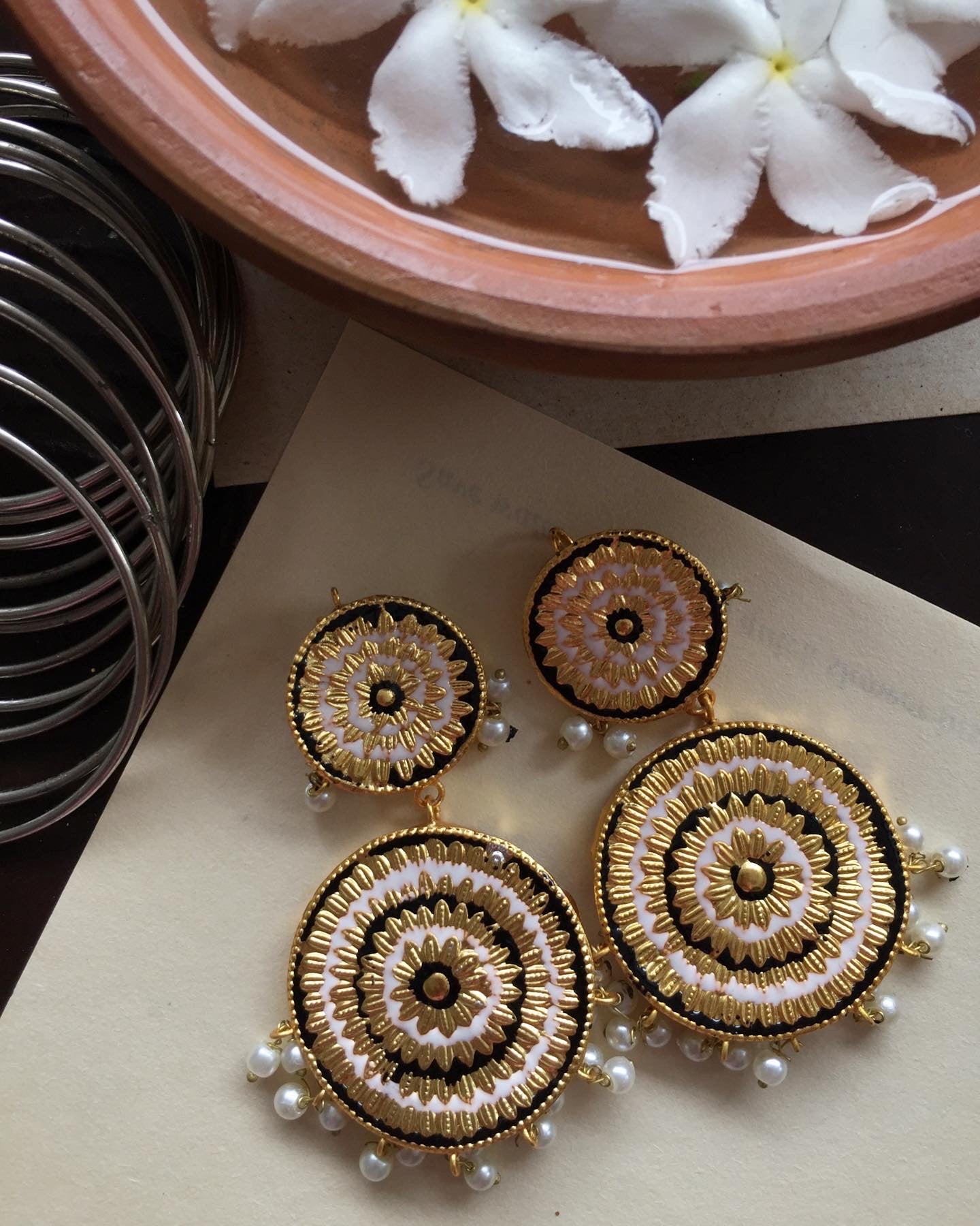 EDS-37 Gol Rangoli Meena