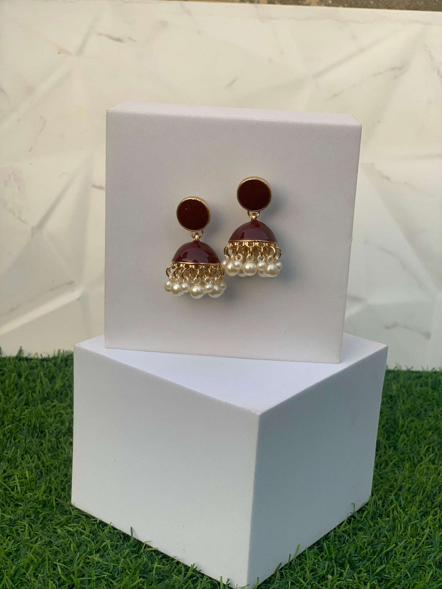 Crimson pearl jhumki - Marron