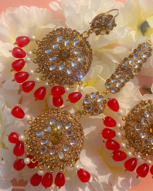 Kundan Karigar Shahkar Bindi And Earrings Set - Red