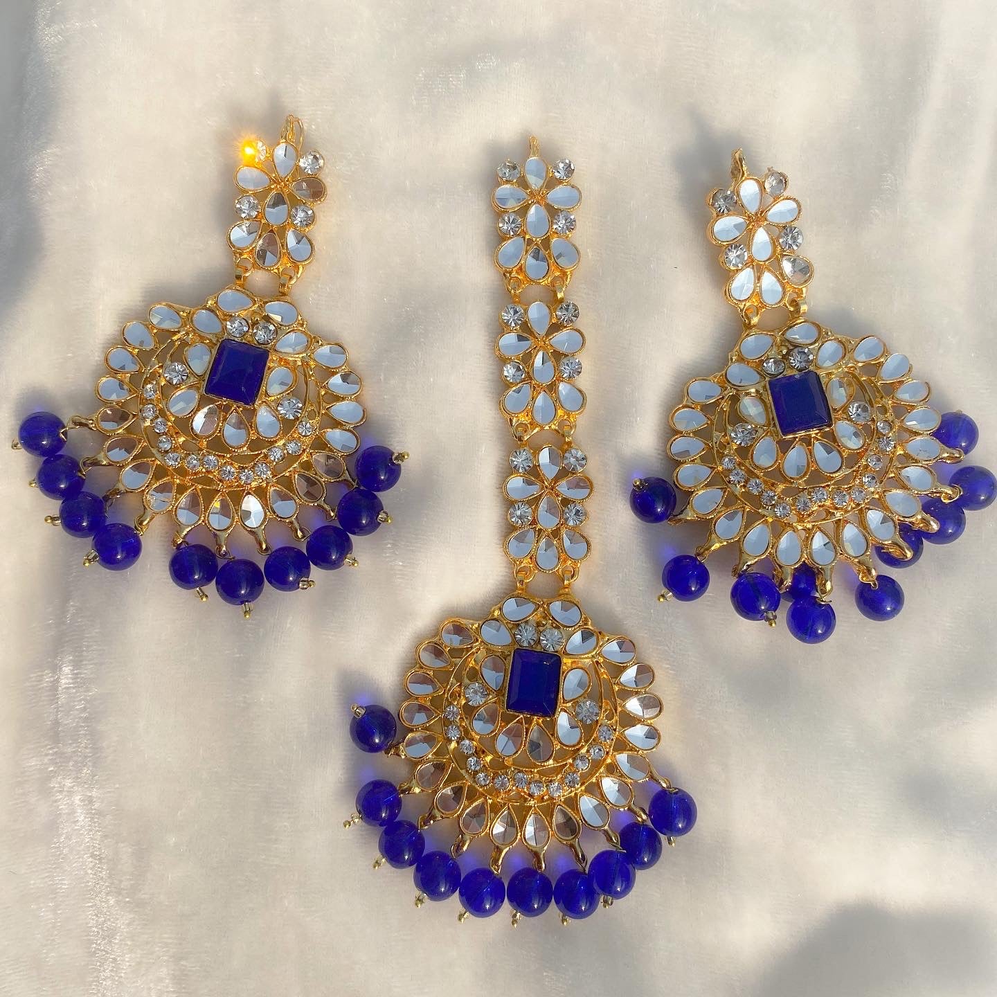 CD-20-2-89 Kundan Shahkar Bindi And Earrings Set - Blue