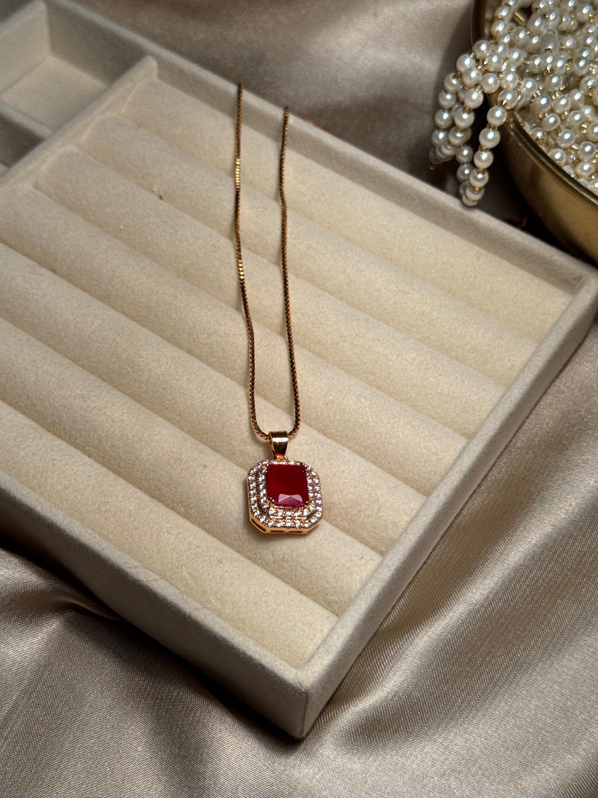 Cushion Pendant Necklace (Red)