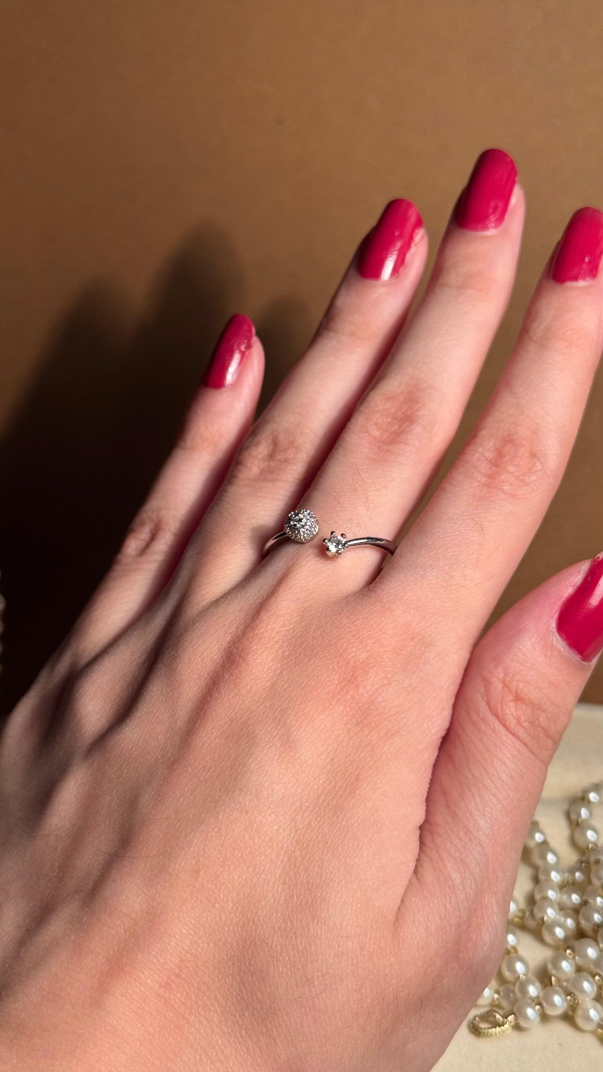 Dazzling silver ring