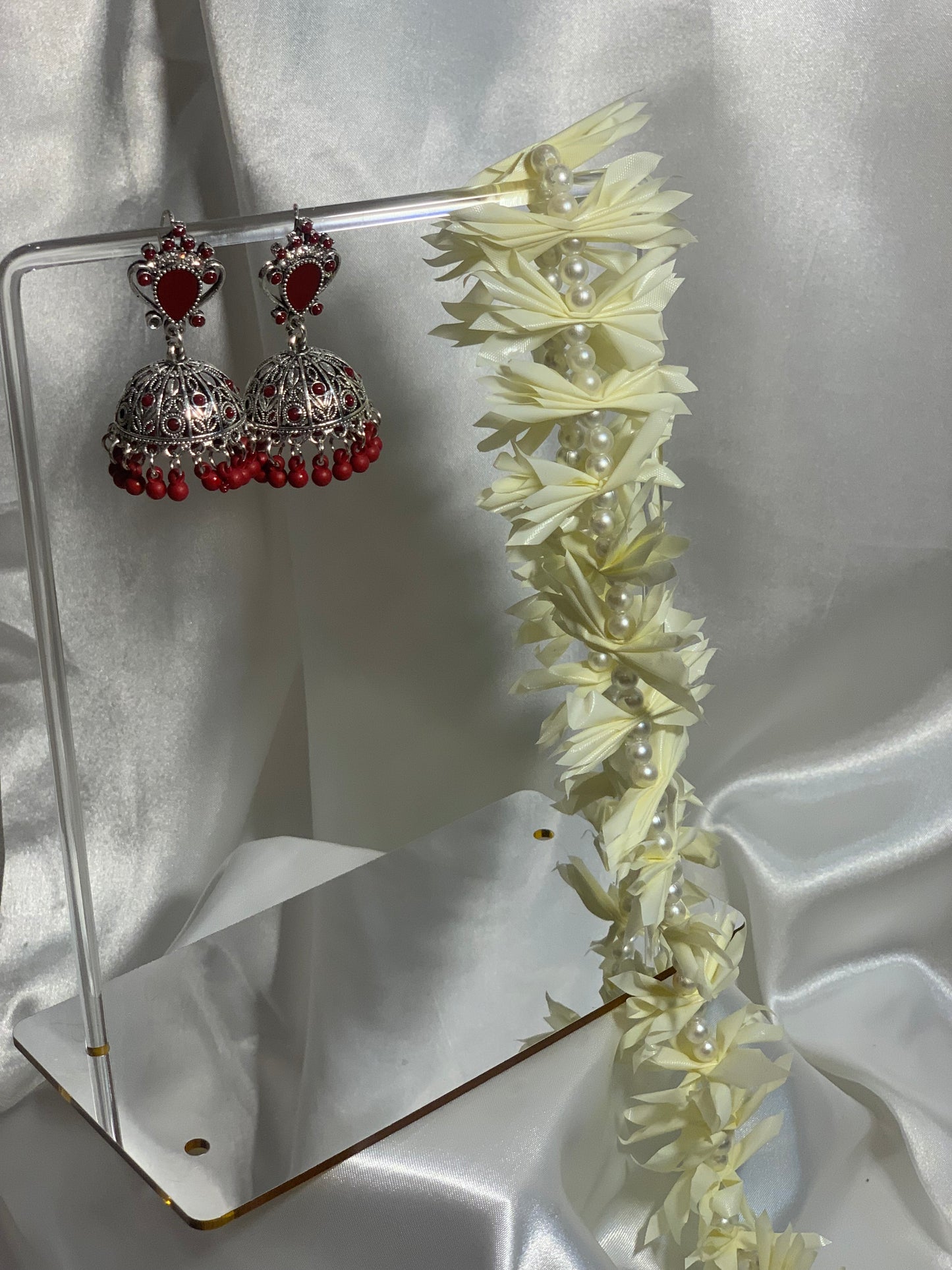 Hureem Jhumkay (Maroon)