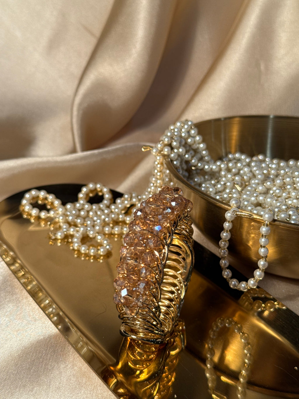 Gold bedazzled bracelet (kids collection)