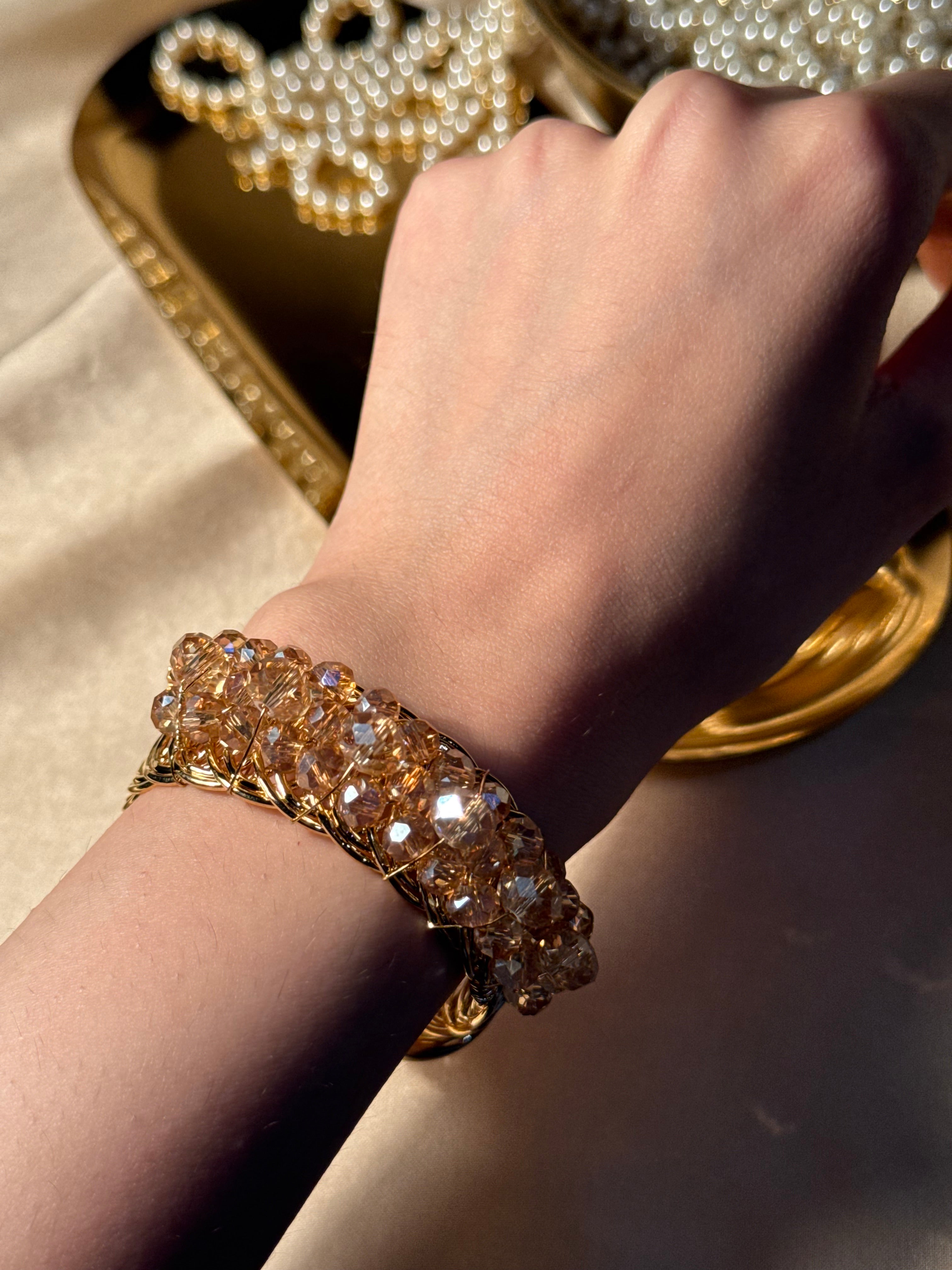 Gold bedazzled bracelet (kids collection)