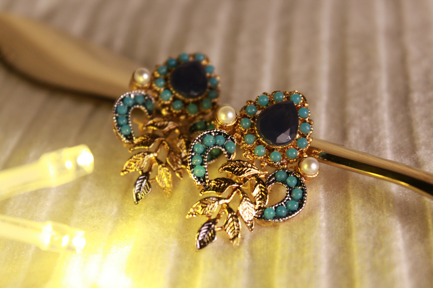 EFS-05  Gold Plated Crowns- Firoze Black
