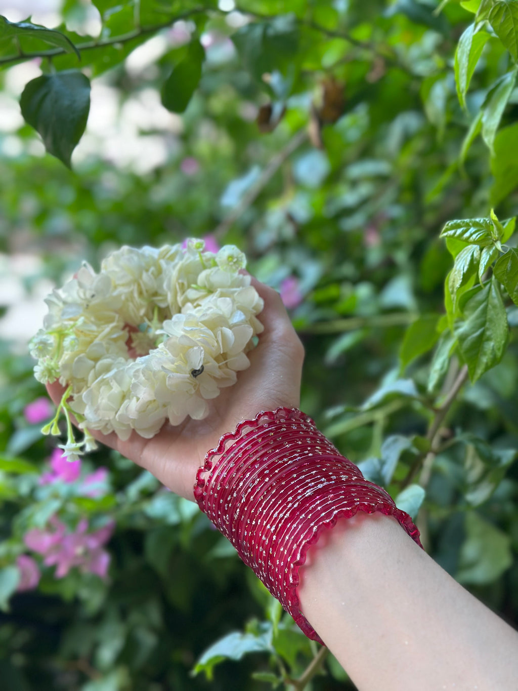 Raindrop bangle (6) red