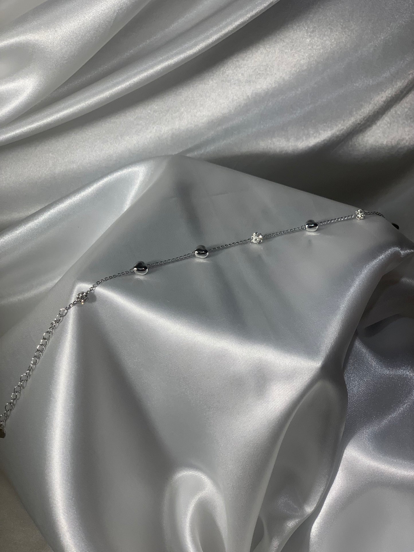 Zohra Anklet - silver hearts